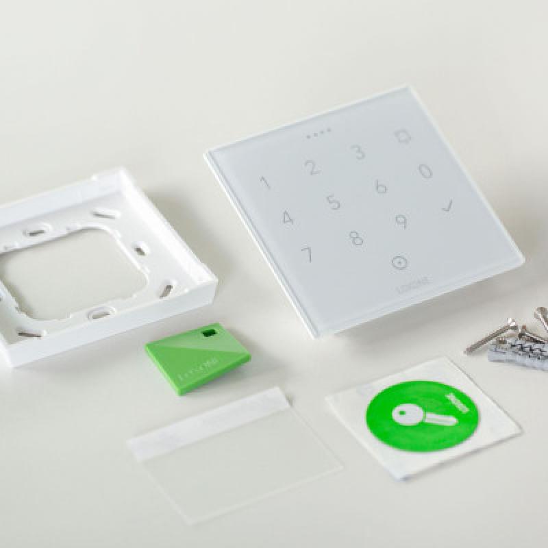 Module kiểm soát ra vào có dây màu trắng LOXONE NFC Code Touch Tree White (100481)